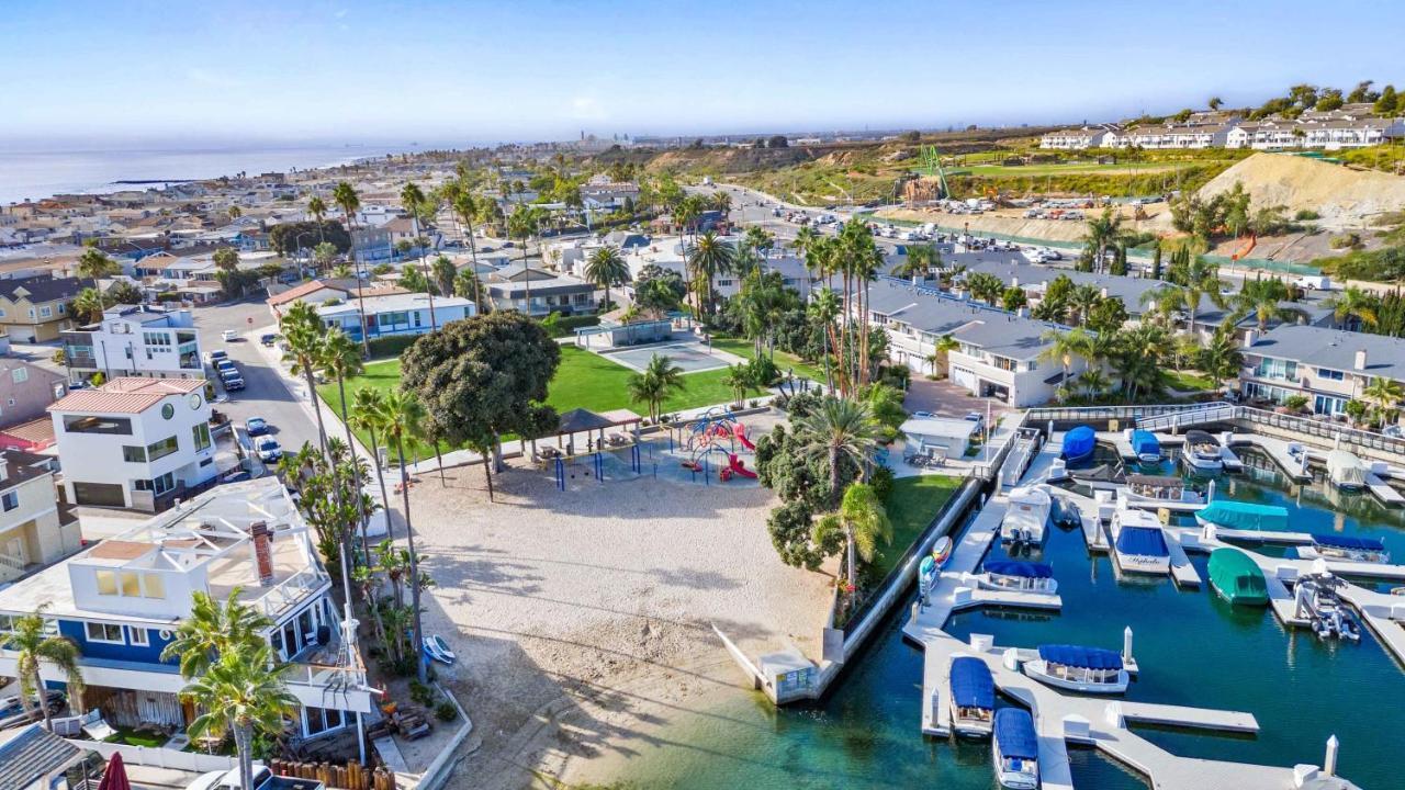 Stunning Bayview Home With Epic Waterfront Views! Newport Beach Exteriör bild